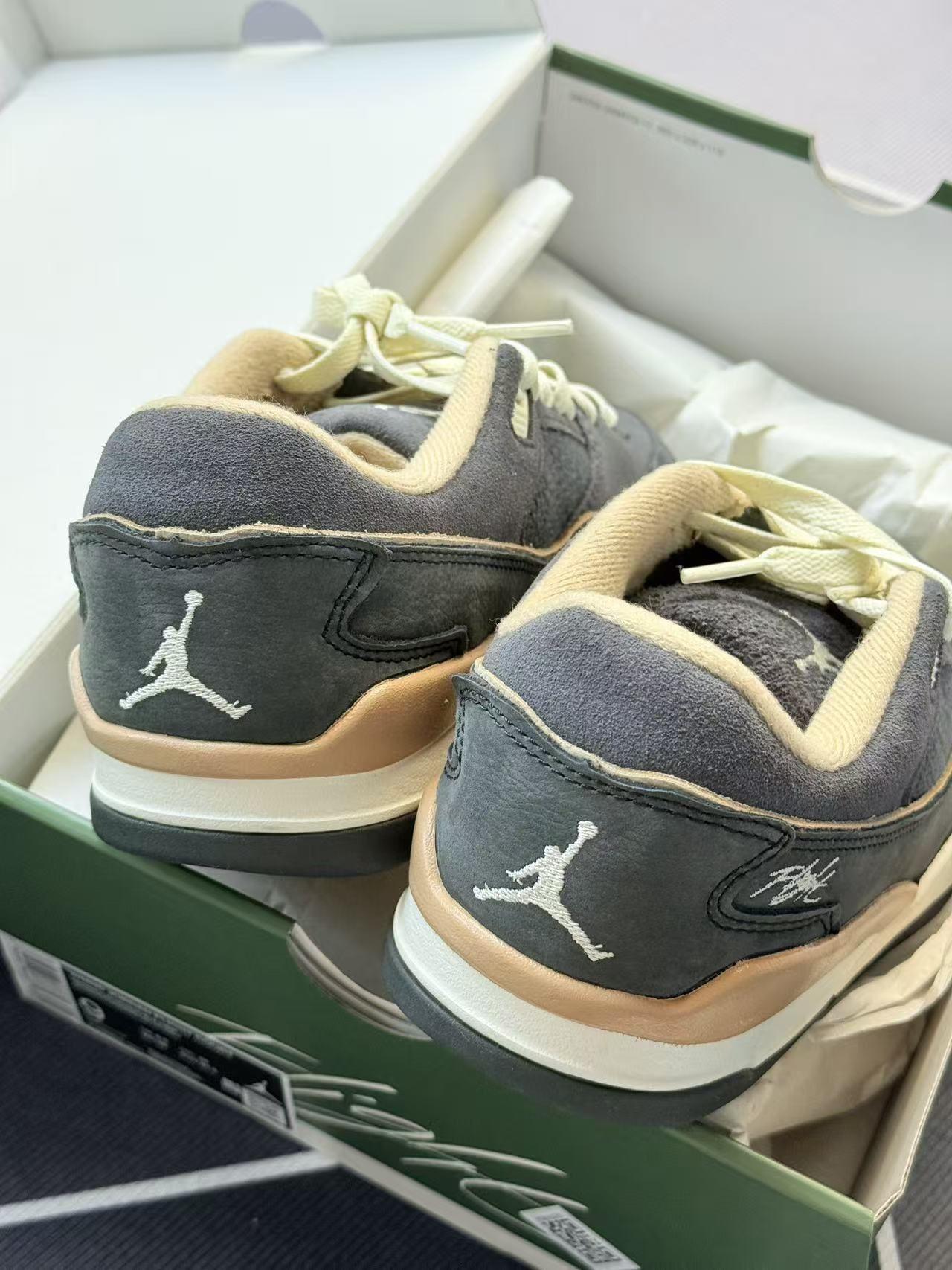 复古翻毛板鞋上脚:颜值戳我但楦型偏窄😣